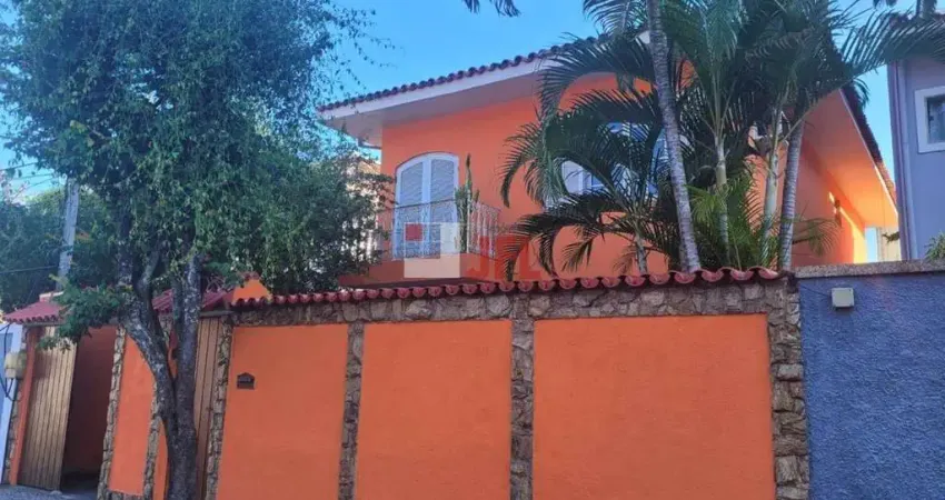 Casa Duplex 3 quartos com suíte e dependência completa Freguesia - Jacarepaguá