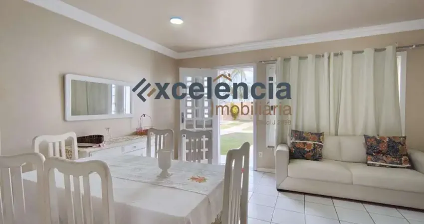 Village duplex com 3 quartos, 96m2 de área privativa, em Stella Maris!