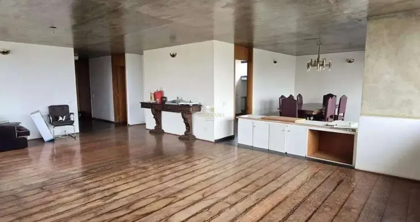 Apartamento Residencial de 4 Quartos com 3 Vagas no Jardim, Santo André