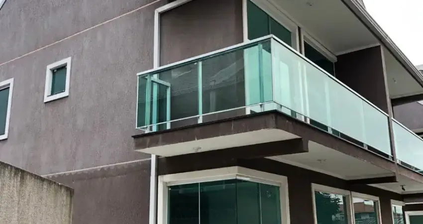 Casa com 3 quartos para alugar na Rua Jundiaí do Sul, 548, Sítio Cercado, Curitiba