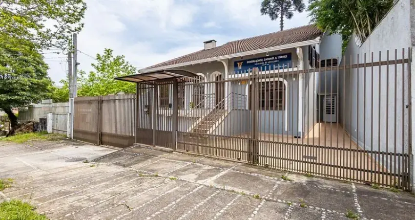 Casa com 5 quartos  sendo 1 suíte à venda no bom retiro, curitiba