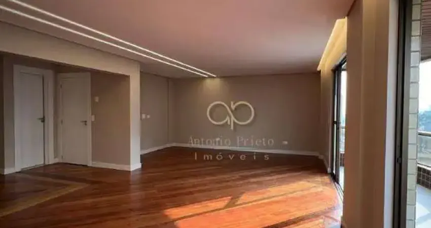 1 apartamento por Andar, 2 suítes e 2 vagas na Avenida Silva Jardim