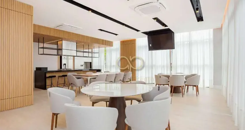 Apartamento Duplex de Alto Padrão, 2 Dormitórios (2 Suítes), 3 garagens - Batel, Edifício Mainz Gutemberg
