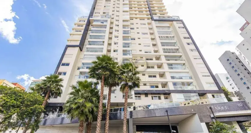 Apartamento com 2 suítes em andar alto no club younique curitiba