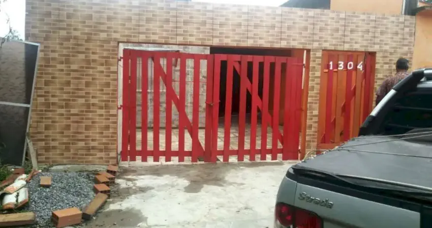 Casa com 2 quartos à venda na Vila Loty, Itanhaém 