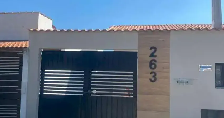 Casa Residencial - Oportunidade!