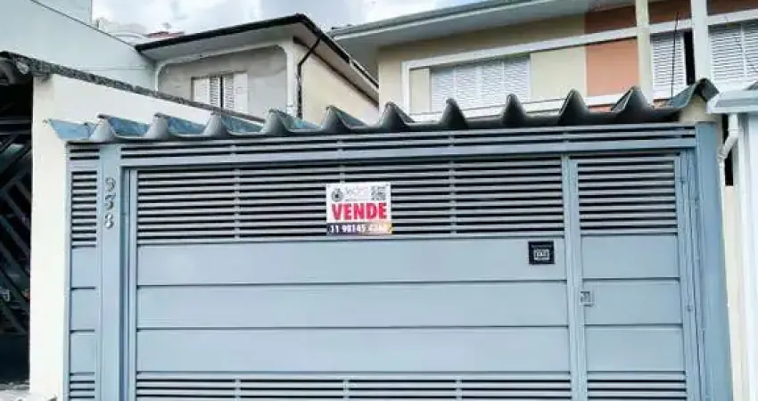 Sobrado para Venda em São Caetano do Sul, Santa Maria, 3 dormitórios, 1 banheiro, 2 vagas