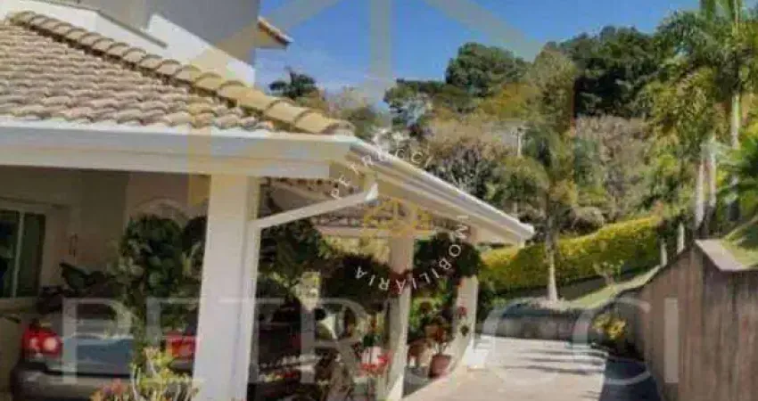 Casa com 3 dormitórios à venda, 470 m² por R$ 3.000.000,00 - Centro - Serra Negra/SP