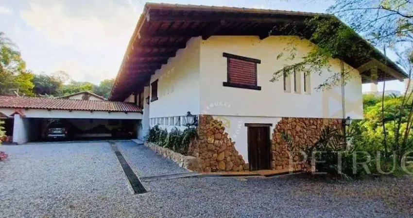 Casa com 6 dormitórios à venda, 859 m² por R$ 3.800.000,00 - Vila Appia Antica - Carapicuíba/SP