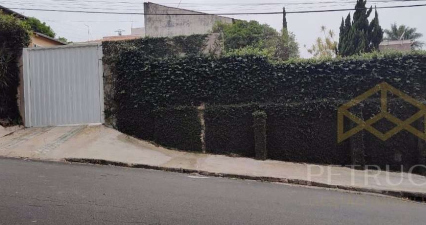 Casa com 2 dormitórios à venda, 178 m² por R$ 700.000,00 - Jardim Santiago - Indaiatuba/SP