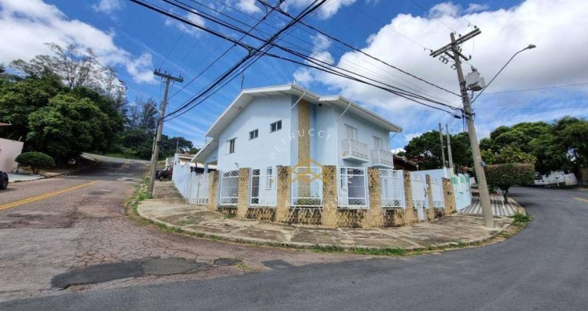Casa com 3 dormitórios à venda, 260 m² - Jardim das Palmeiras - Valinhos/SP