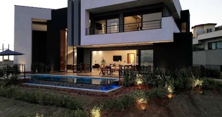 Casa com 4 dormitórios à venda, 390 m² por R$ 3.890.000,00 - Monte Alegre - Vinhedo/SP