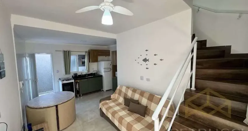 Casa com 2 dormitórios à venda, 52 m² por R$ 395.000,00 - Vila Guilhermina - Praia Grande/SP