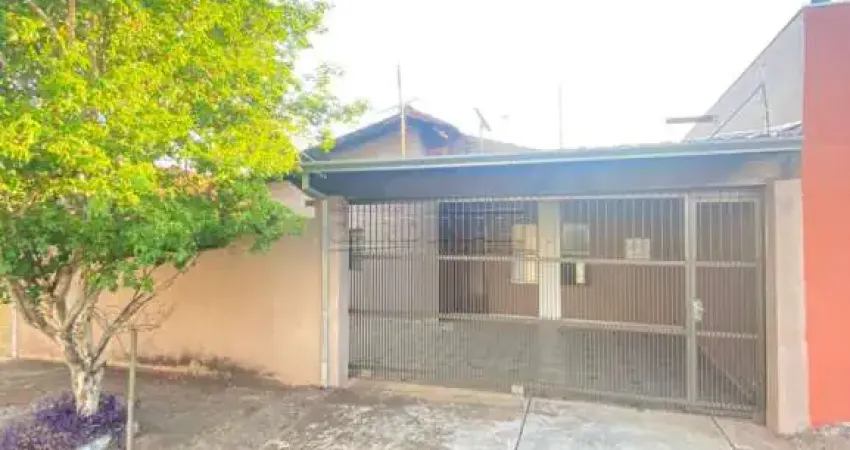 Imóvel com 3 dormitórios com garagem coberta próximo a ufscar.