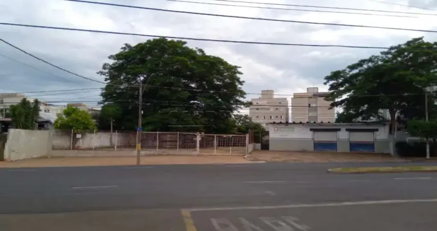 Barracão / Galpão / Depósito à venda na Rua Professora Adélia Izique, 666, São Geraldo, Araraquara