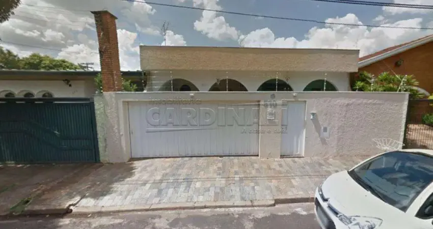 Casa com 3 quartos à venda na Avenida José Parisi, Em frente ao Daae, 510, Vila Velosa, Araraquara