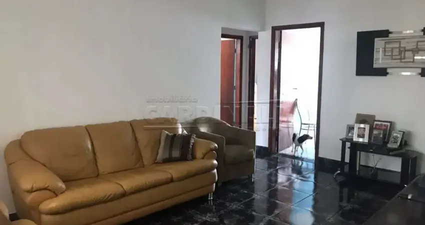 Casa com 3 quartos à venda na Rua Santo Veltroni, 93, Vila Celina, São Carlos