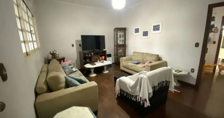 Casa com 3 quartos à venda na Rua Luiz Pedro Biachini, 195, Parque Santa Felícia Jardim, São Carlos