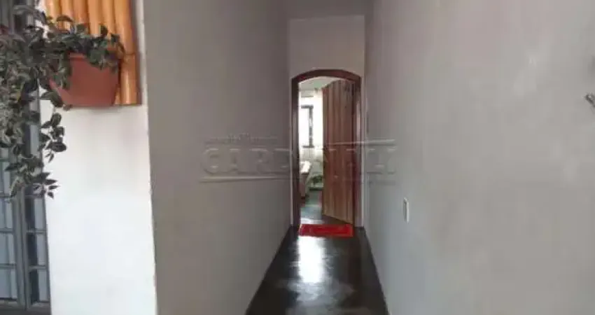 Casa com 2 quartos à venda na Rua Elias Arsenios, Casa, 379, Jardim Cruzeiro do Sul, São Carlos