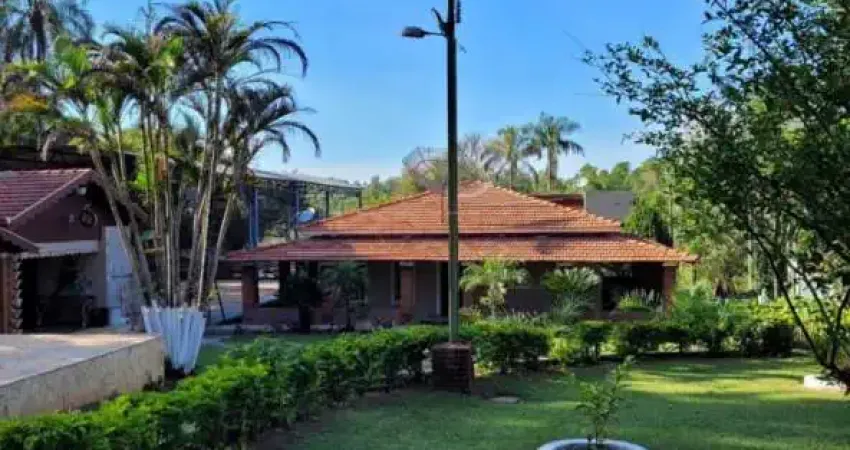 Fazenda à venda na Rua Assumpta Pucci de Medeiros, 06, Loteamento Recreio Campestre, São Carlos