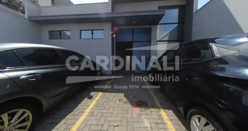 Salão com toda infraestrutura para profissionais da área da saúde, ótimo para clínica, muito perto da unimed e santa casa.