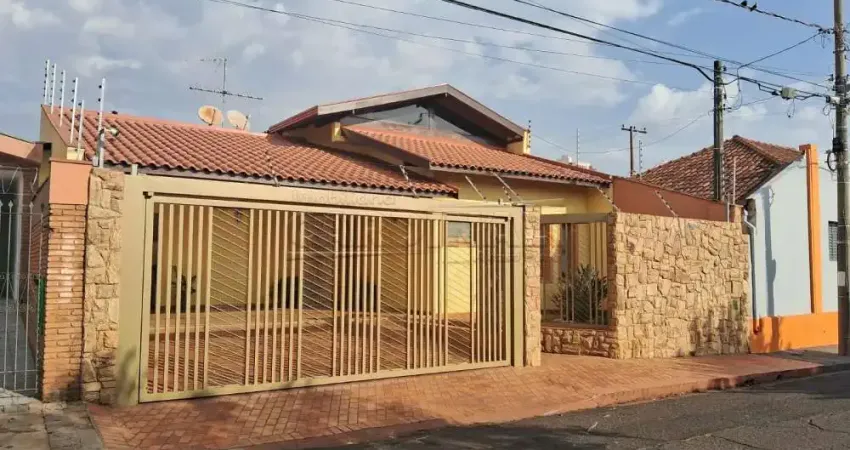 Casa com 3 quartos à venda na Avenida Mauá, 1193, Centro, Araraquara