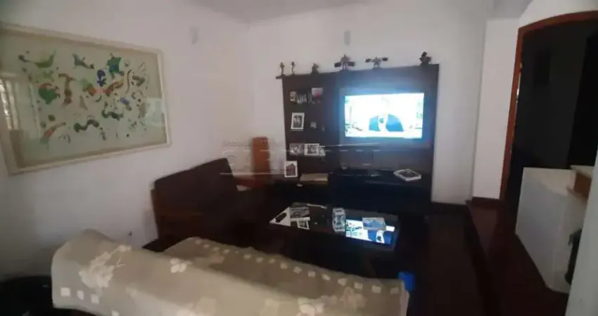 Casa com 3 quartos à venda na Rua Mariano Garcia Carrasco, 384, Jardim São João Batista, São Carlos