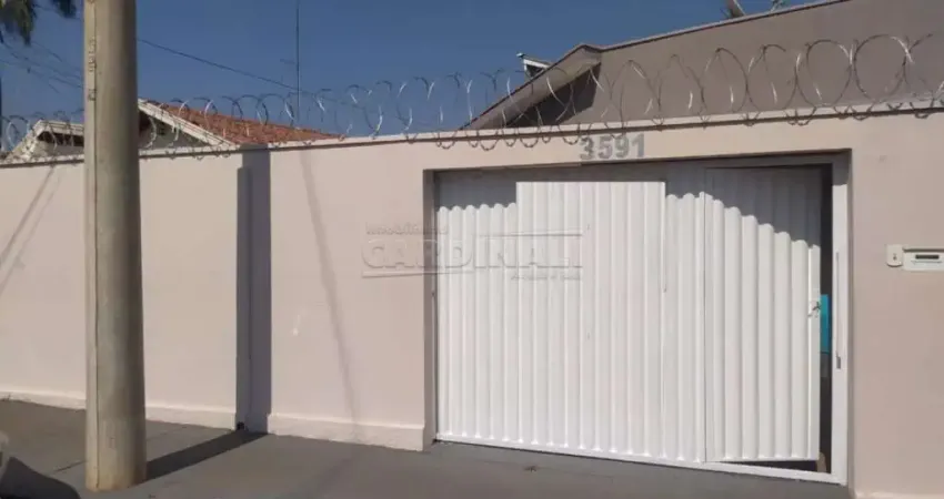 Casa com 2 quartos para alugar na Rua Imaculada Conceição, 3591, Jardim Santa Angelina, Araraquara