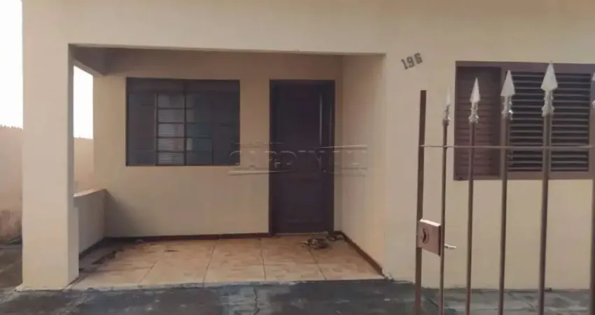 Casa com 03 dormitórios e  02 banheiros no Melhado.