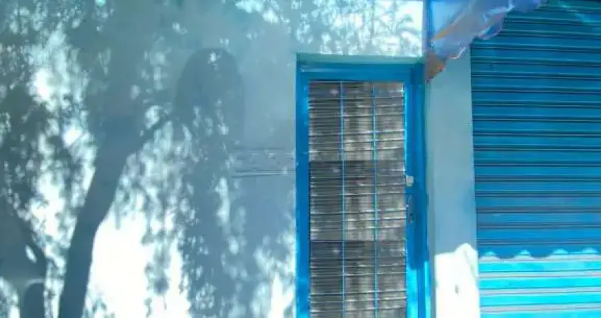 São dois barração, 1 barracão com 250m² no jardim bandeirantes