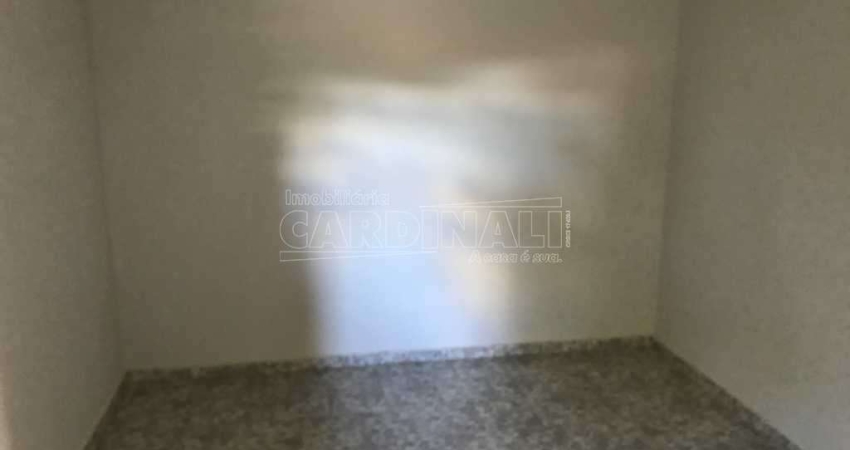 Casa com 3 quartos para alugar na Avenida Doutor Carlos Botelho, FRENTE, 2593, Centro, São Carlos