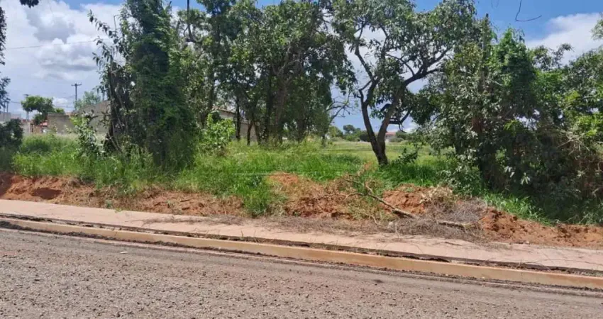 Terreno à venda na Avenida Sílvio Cruz, Quadra 15 lote 30, Cidade Jardim, Araraquara