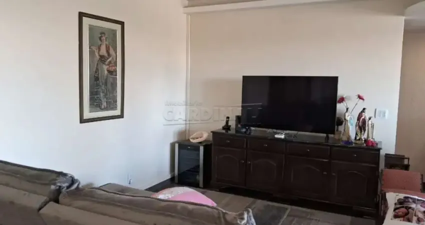 Apartamento com 4 quartos à venda na Rua Voluntários da Pátria, 3° andar, 1766, Centro, Araraquara