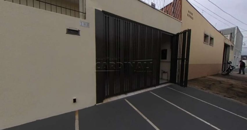 Casa com 3 quartos para alugar na Rua Júlio Rizzo, 180, Jardim Cruzeiro do Sul, São Carlos