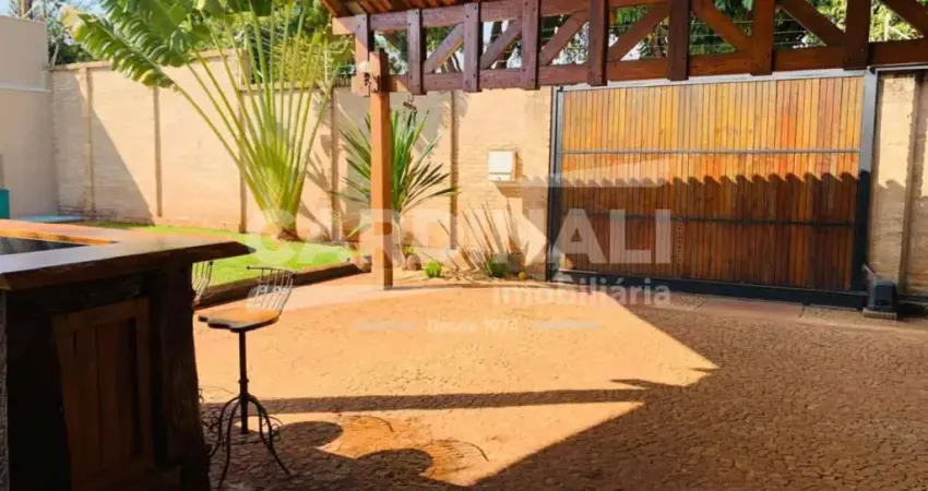 Casa com 3 quartos à venda na Avenida Edmundo Lupo, Casa, 375, Jardim Morumbi, Araraquara