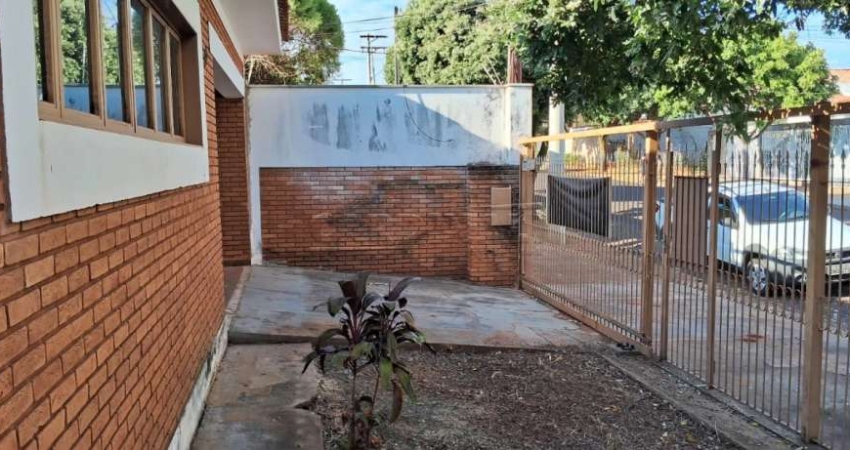 Casa com 3 quartos à venda na Rua Caetano Nigro, Casa, 326, Vila Harmonia, Araraquara
