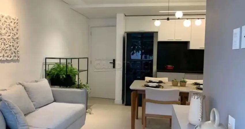 Apartamento à venda em campinas no coração do cambuí, com 2 dormitórios 1 suíte e 2 vagas.