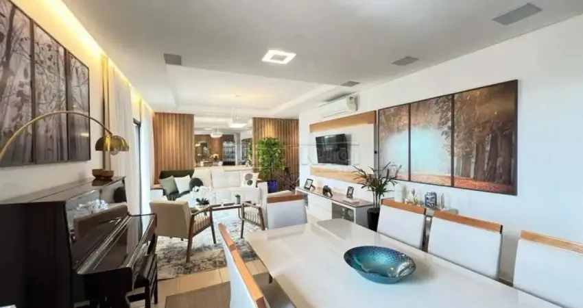 Apartamento com 3 quartos à venda na Rua Expedicionários do Brasil, 13° Andar, 2031, Centro, Araraquara