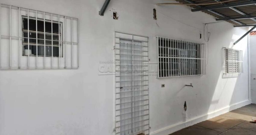 Casa com 3 quartos à venda na Avenida Teixeira de Barros, 1374, Vila Prado, São Carlos