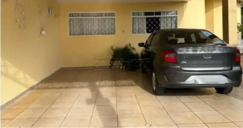 Casa com 3 quartos à venda na Avenida Doutor Renato de Toledo Porto, 389, Parque Santa Marta, São Carlos