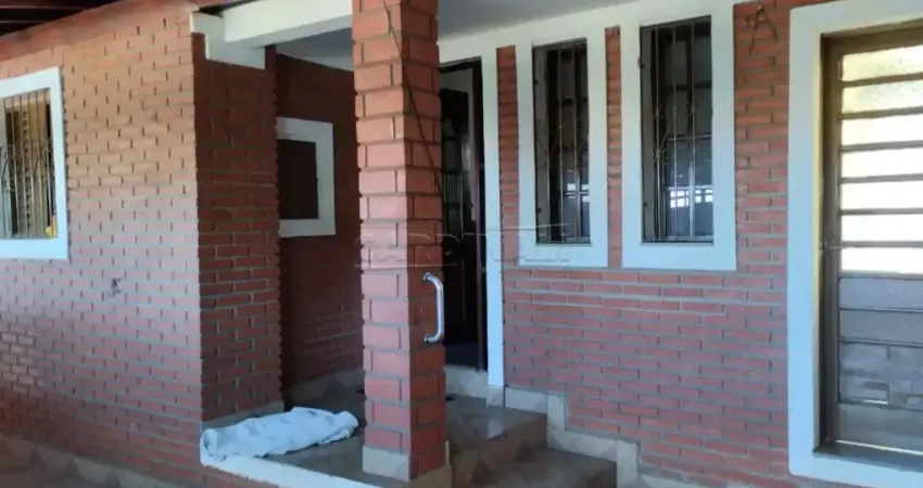 Casa à venda no jardim bandeirantes por r$280.000 - 4 quartos, 2 banheiros, 2 vagas de garagem cobertas