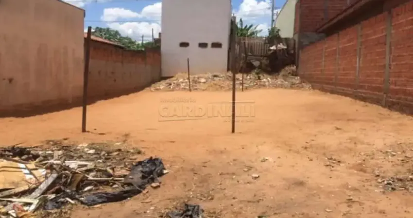 Terreno à venda na Rua Augusto Spaziani, S/n, Cidade Aracy, São Carlos