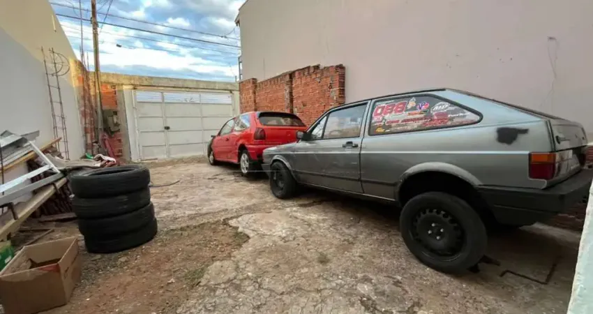 Casa com 2 quartos à venda na Rua José Fernandes Nunes, 58, Vila Santa Madre Cabrini, São Carlos