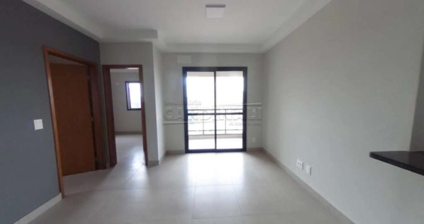 Apartamento com 2 quartos para alugar na Rua Carlos Gomes, Apartamento, 536, Centro, Araraquara