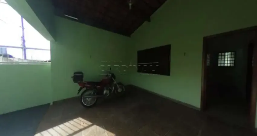 Casa com 2 quartos à venda na Avenida Antonio de Pádua Corrêa, 587, Centro, Araraquara