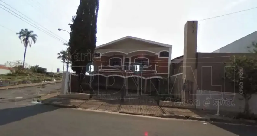 casa com 3 dormitórios sendo 2 suítes no Cidade Jardim