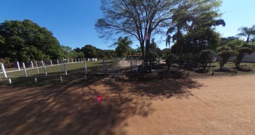 Chaçará Varjão.