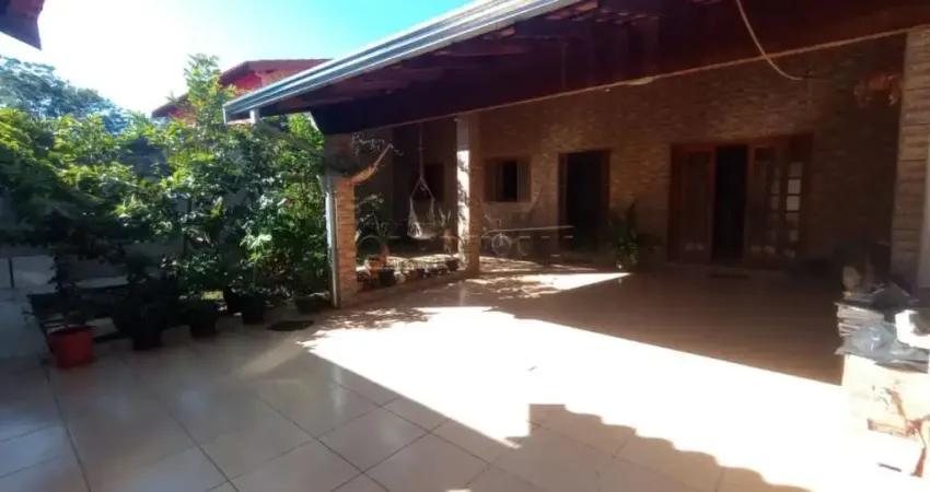 Casa com 3 quartos à venda na Rua Oziel de Camargo Lima, 85, Jardim Acapulco, São Carlos