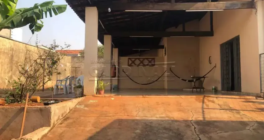 Casa com 3 quartos à venda na Avenida Bento Toledo Piza, 369, Jardim Santa Júlia (Vila Xavier), Araraquara