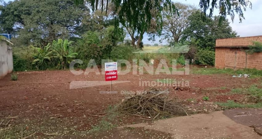Terreno com boa localização, próximo a escola, comércio, creche e supermercados